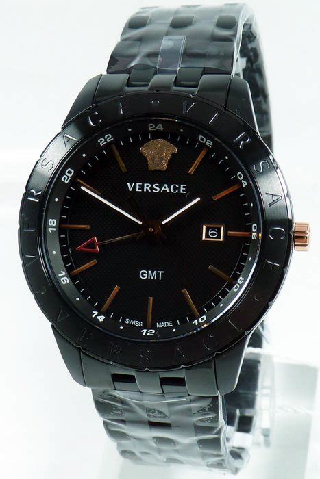 Versace Univers GMT Quartz Black Dial Men's Watch VEBK00618